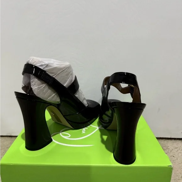 Sam Edelman Black Faux Patent Leather Mary Jane Heels NIB - Picture 9 of 13